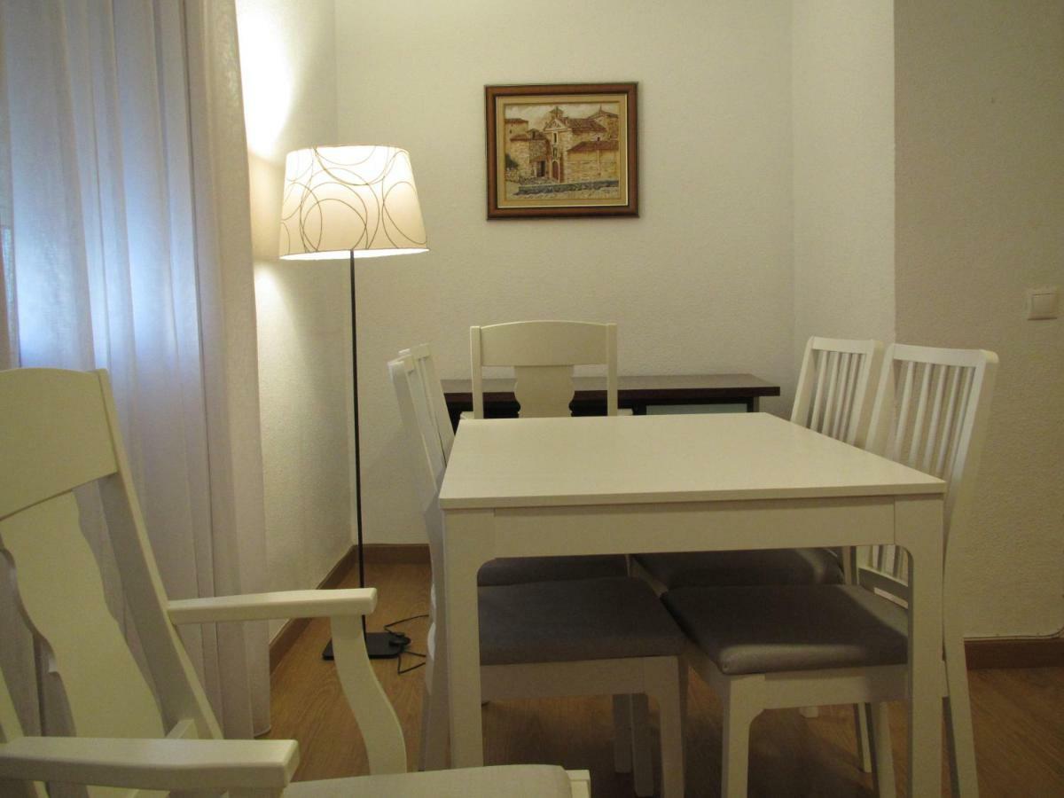 Apartamento Avenida Apartment เกว็งกา ภายนอก รูปภาพ